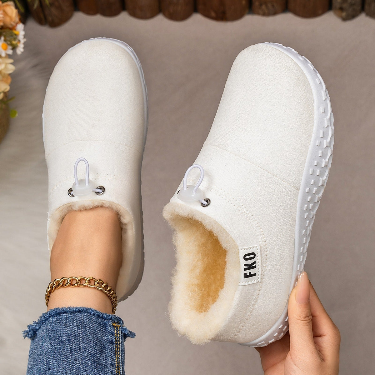Women's Plush-Lined Winter Mules – Cozy Slip-On Shoes