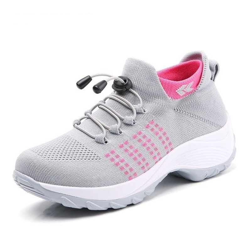 Comfortable women's shoes with air cushion support to reduce back and knee stress
