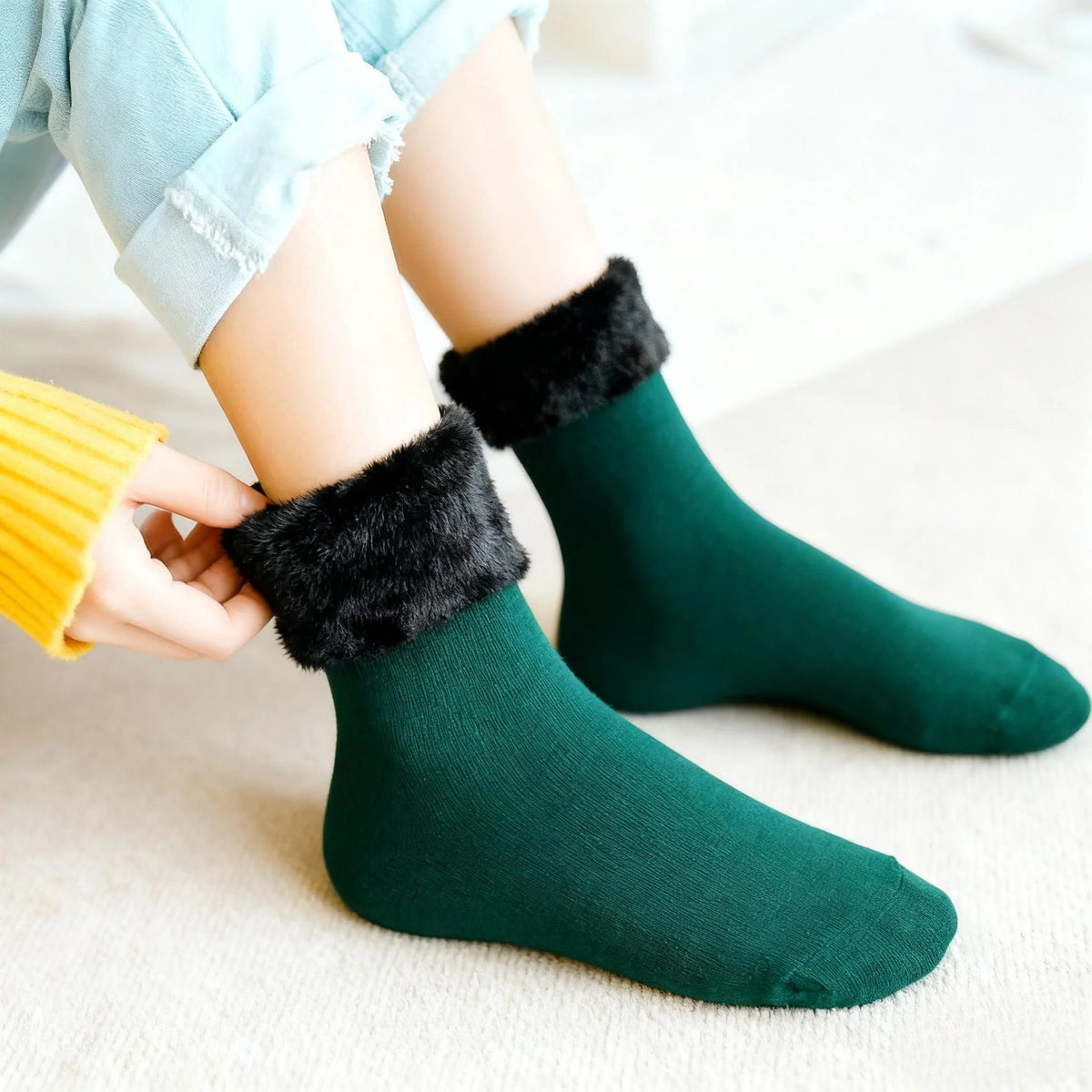 Women's Fleece-Lined Thermal Socks – Cozy Winter Socks (5 Pairs)