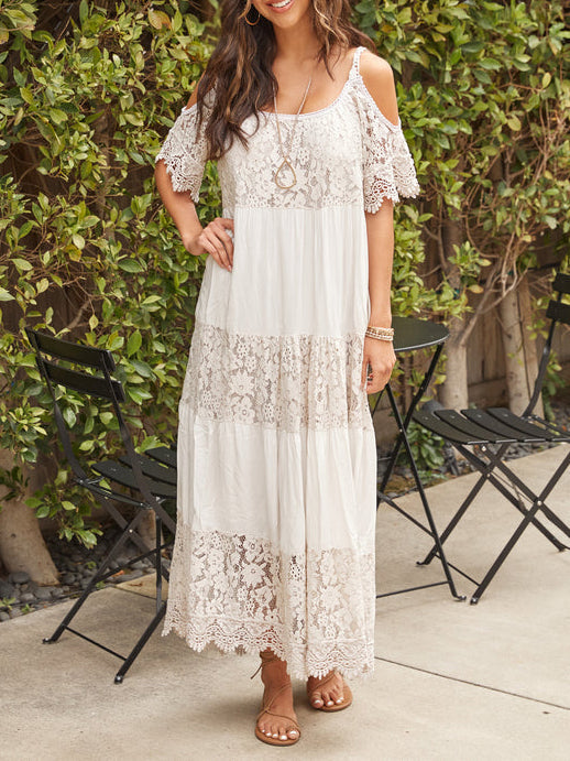 Schulterfreies Maxikleid mit floraler Spitzenstickerei