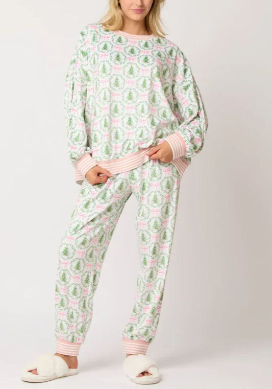 Ladies New Christmas Pajama Set(Buy 2 Free Shipping)